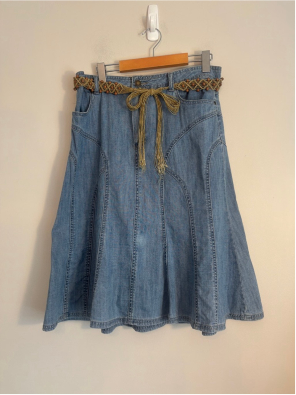 Jessica Vintage Y2K Denim A-Line Skirt Brown Beaded Belt Size 12
